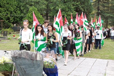 Компания АКВАФОН к 17-лению Победы